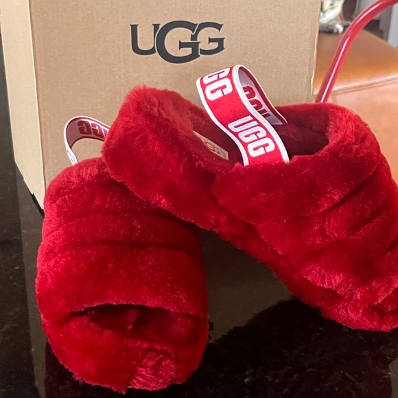 With Box - UGG Fluff Yeah Slide Slipper Ribbon Red -  Size US 6 - IN Box - Picture 2 of 13